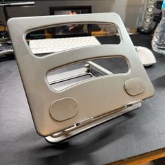 laptop stand