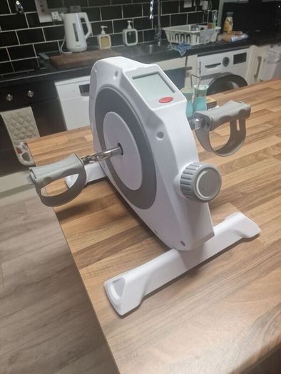 leg and arm trainer