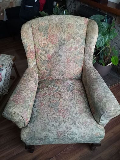 Price reduced one Antique Arm Chair, good structural condition, might benefit from upholstery