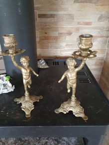 Cherubs candle holder