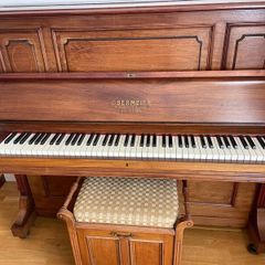 Piano stool