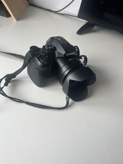 Panasonic Lumix DMC FZ330 Camera - excellent condition