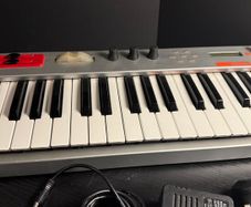 Alesis Micron Synth