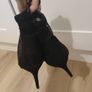 Black high heels Image 4