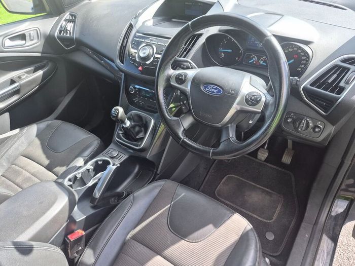 2014 Ford Kuga 2.0 TDCi  Fresh NCT 03/27  Towbar