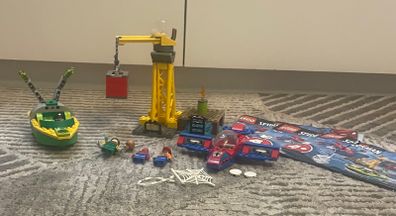 Spider-Man Lego set 76134