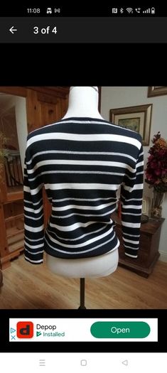 Ladies CASAMIA black and white top Like new with Stretch beautiful Quality.