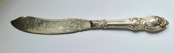 Sterling silver knife, 1901, fully silver inc blade. Intricate decoration.