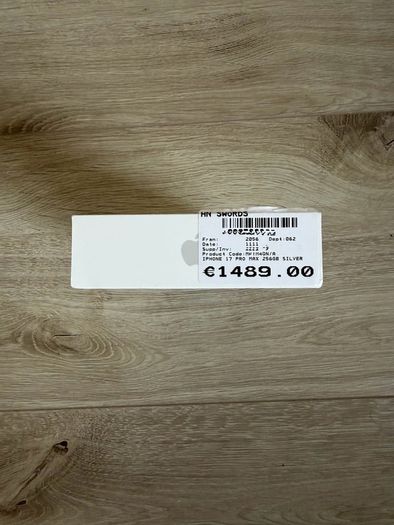 iPhone 17 Pro Max 256GB (Silver)