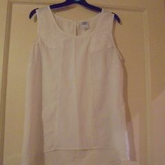 Vero Modo White Sleeveless Top for Sale