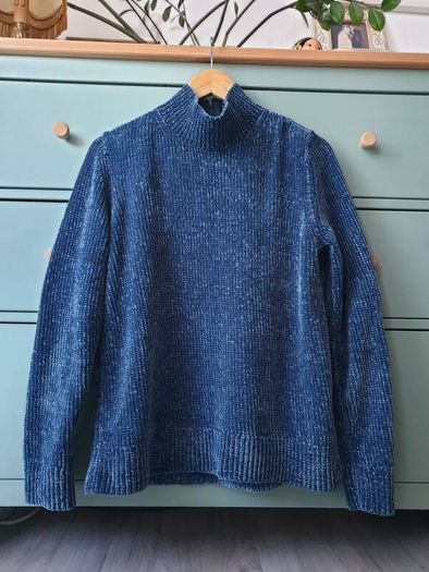 Cos Jumper Size Medium