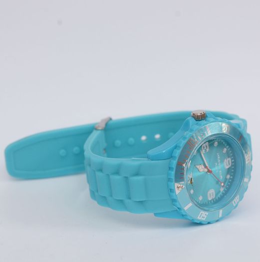 Ladies Quartz Watch