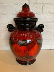 urn