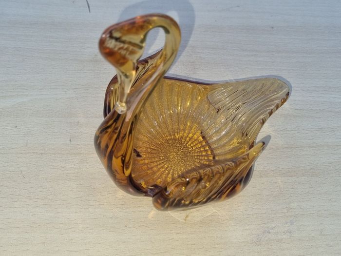 Vintage Amber Hand Blown Glass Swan Center Piece Dish