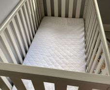 Free cot