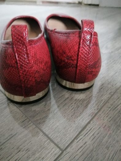 Dunnes ladies flats
