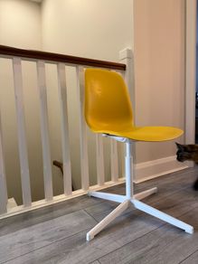 Ikea desk chair