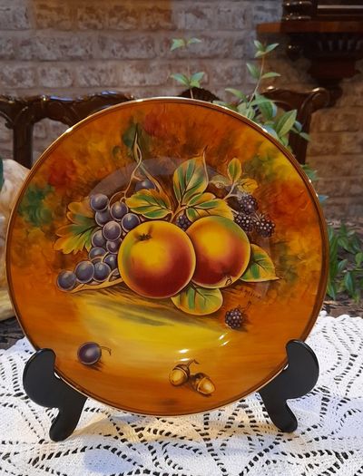 Vintage " Baroness " plates 25 each