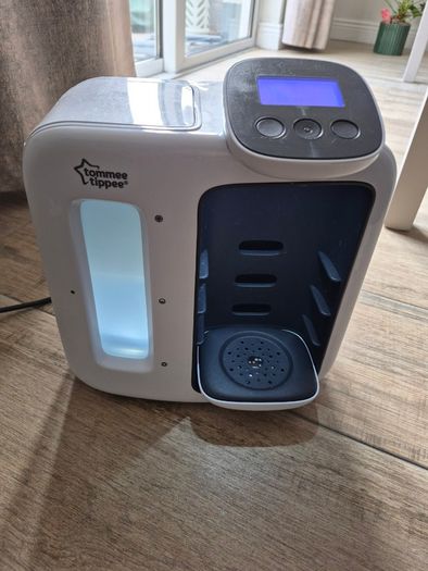 Tommee Tippee Perfect Prep bottle maker