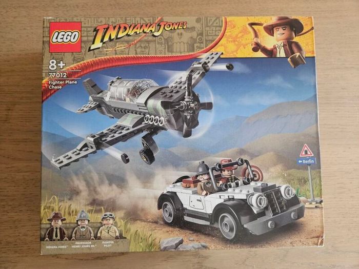 lego indiana jones 77012 fighter plane chase
