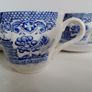 vintage willow cups, saucers and bowl, blue willow cups Image 4