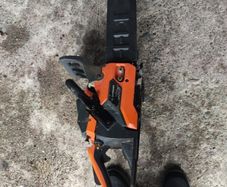 chainsaw