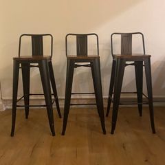 Island / Bar stools