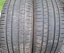 2x 235/60/18  Pirelli