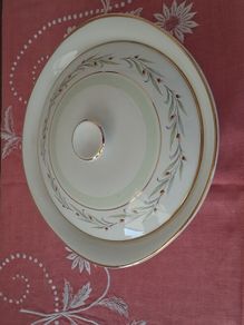 Arklow "swanlake" Tureen