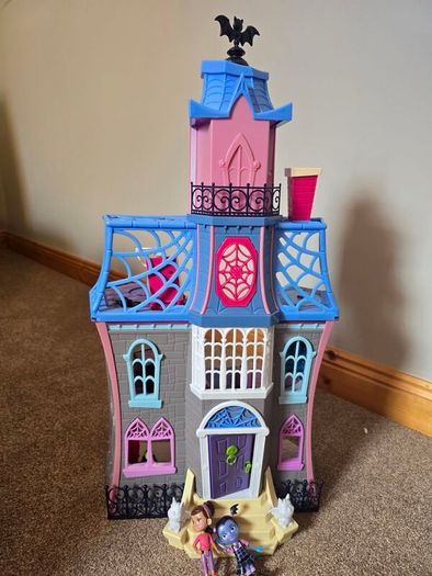 doll house