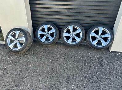 New 19" alloy wheels