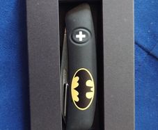 Official DC Comics Batman Gadget Swiza D03 Multi-Tool