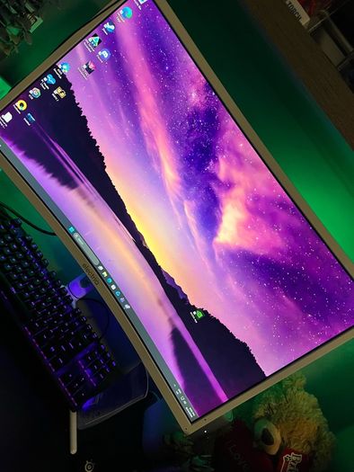 ElectriQ 27" QHD 1440p 165Hz HDR1000 Curved Monitor White