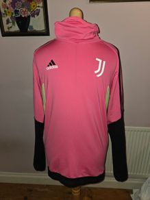 Juventus 2022/23 Training Top - Medium size