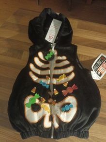 Costume