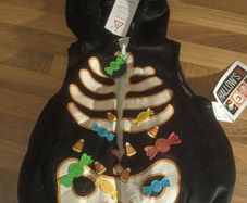 Costume