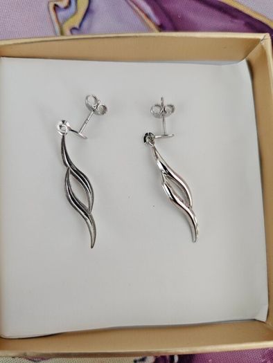 Earings