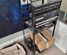 Amp, tuner and rack system