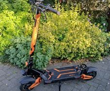 Kugo G3 Pro Electric Scooter (2025 Model)