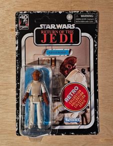 Star Wars Admiral Ackbar 3.75 " Scale  (Unpunctured) From The New Retro Collection New & Unopened