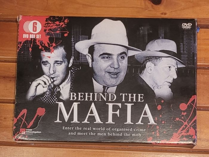 Behind The Mafia 6 DVD's
