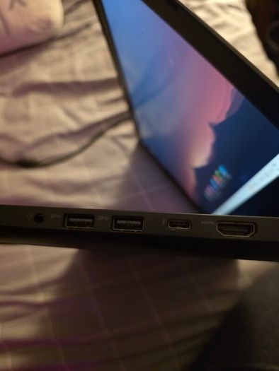 Dell Inspiron 7577 Gaming Laptop i7 GTX 1060 Max-Q 16GB RAM