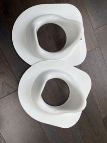 Toilet seat