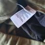 the north face joggers size xl boys green tiny hole at knee Image 6