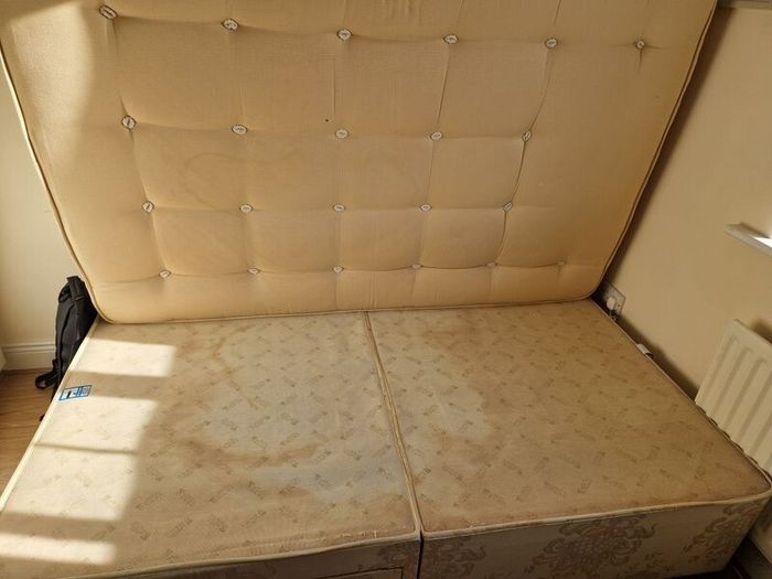 Small Double Divan Bed Base with 2 Drawers & Vono Mattress