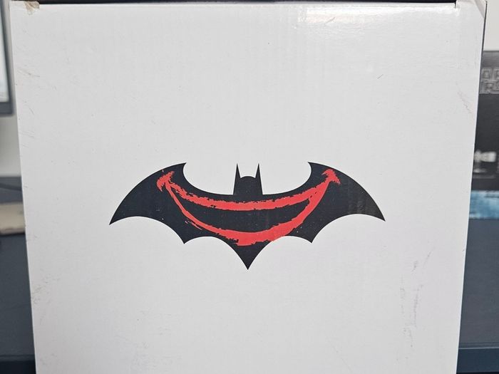 DC Collectibles The Batman Who Laughs 1/2 scale cowl bust