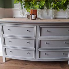 (QUICK SALE & DELIVERY IN DUBLIN) Mahagony rustic sideboard. 6 drawers. Beautiful solid structure, finished with durable silver handles.