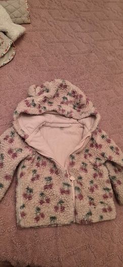 Baby clothes 9-18 months