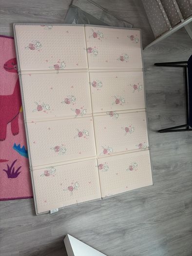 Baby foam play mat