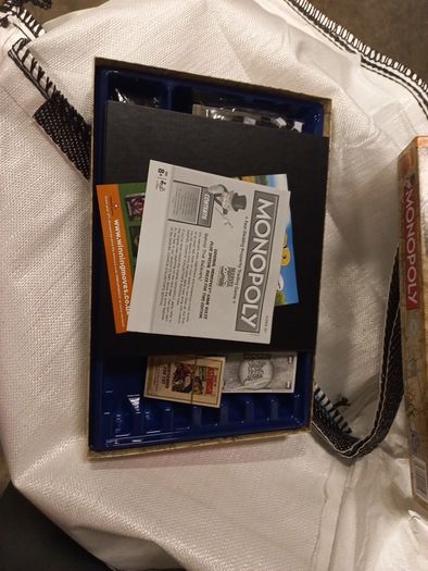 Monopoly Marvel Comics Collectors Edition Board Game